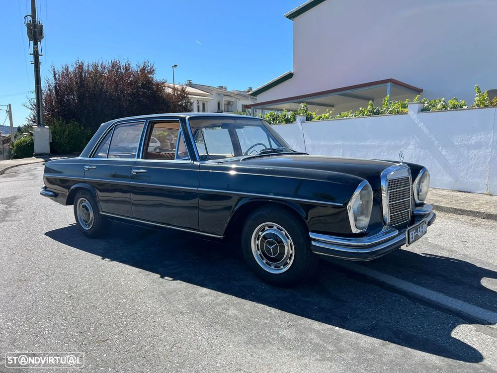 Mercedes-Benz 280 - 15