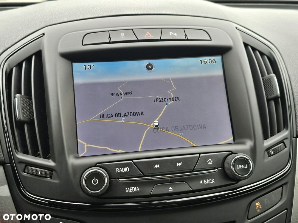 Opel Insignia - 26
