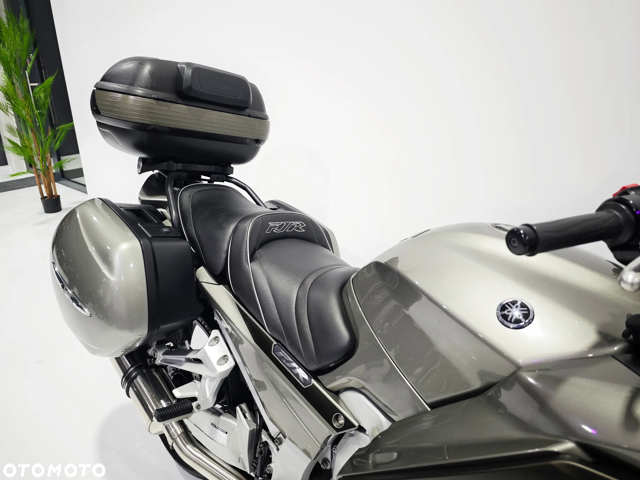 Yamaha FJR - 20