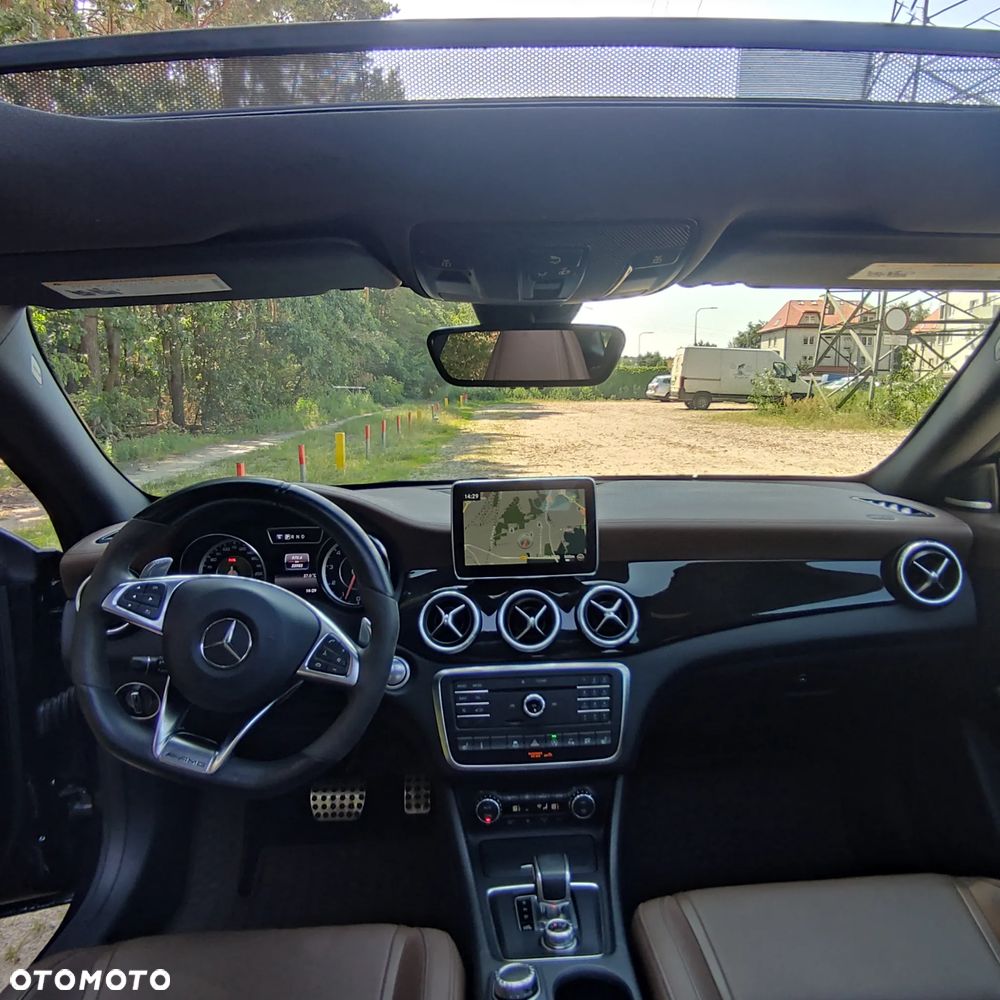 Mercedes-Benz CLA AMG 45 4-Matic - 31