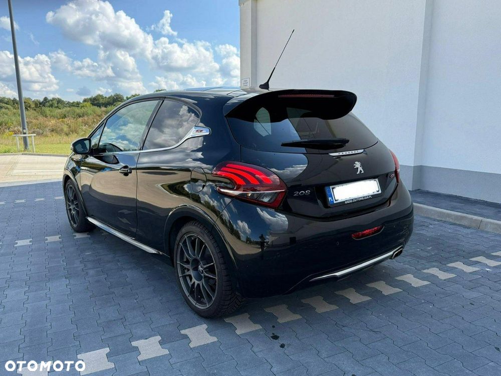Peugeot 208 - 3