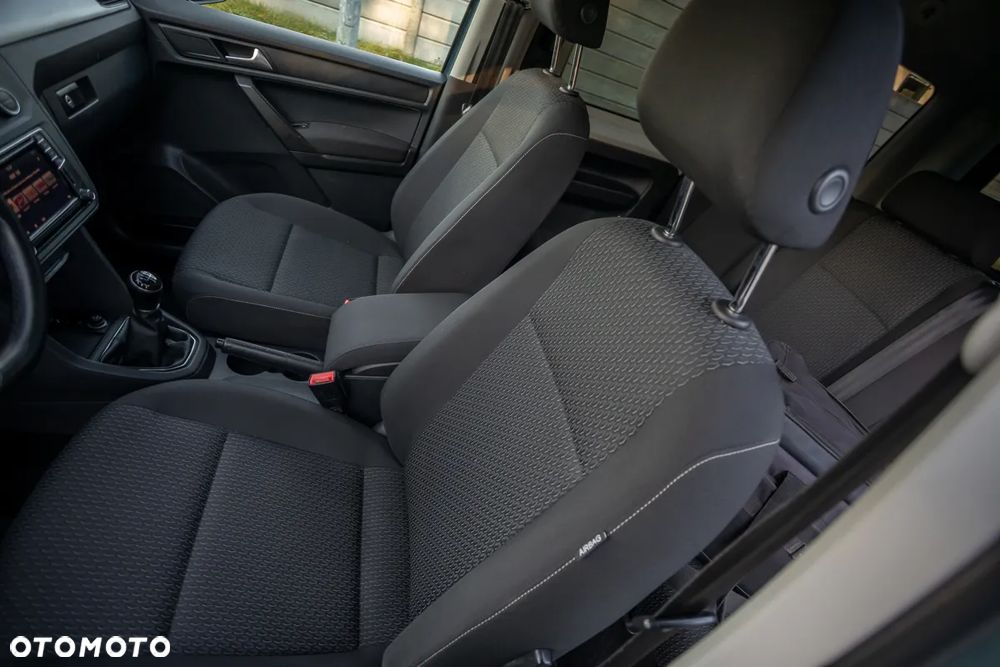 Volkswagen Caddy 2.0 TDI Comfortline - 25