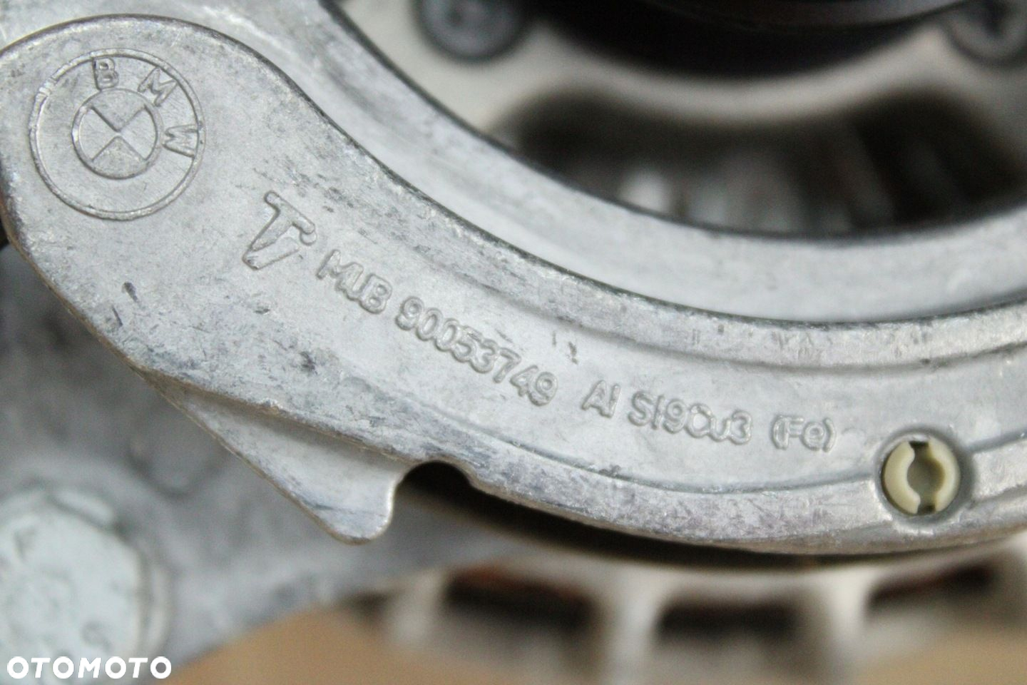 ORYGINALNY ALTERNATOR BMW 3.0D G30 G31 G11 G05 8571357 25km - 9