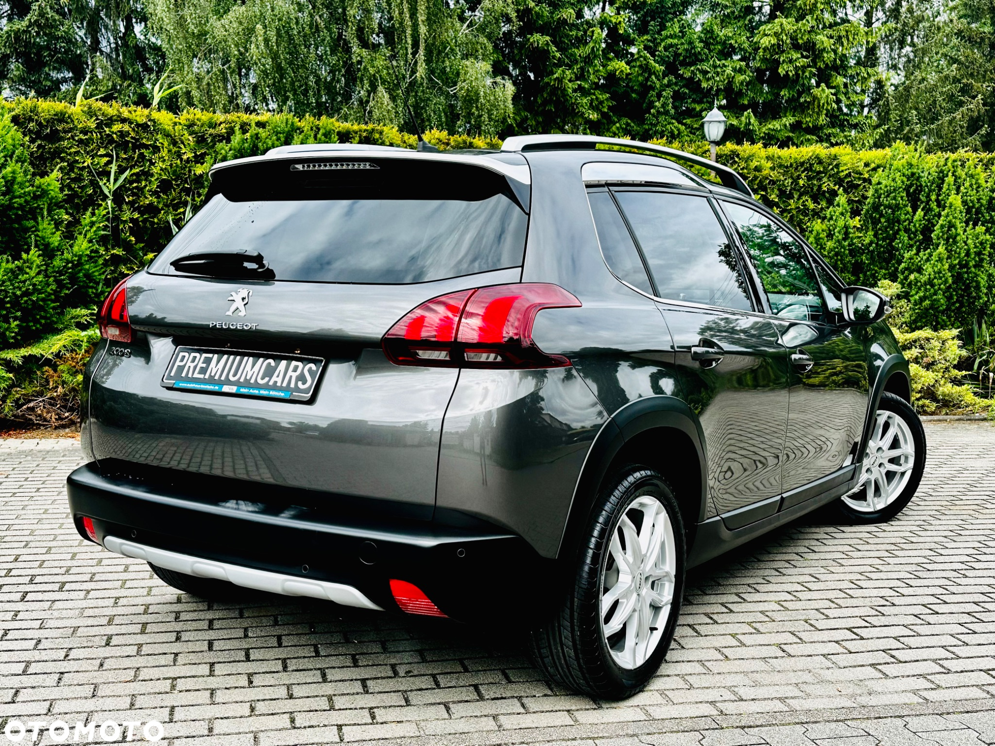 Peugeot 2008 PureTech 110 Stop&Start EAT6 Allure - 22