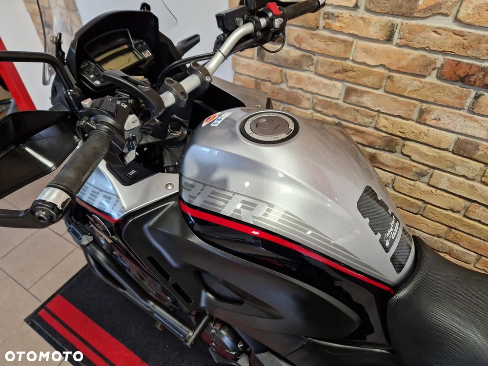 Honda VFR - 23