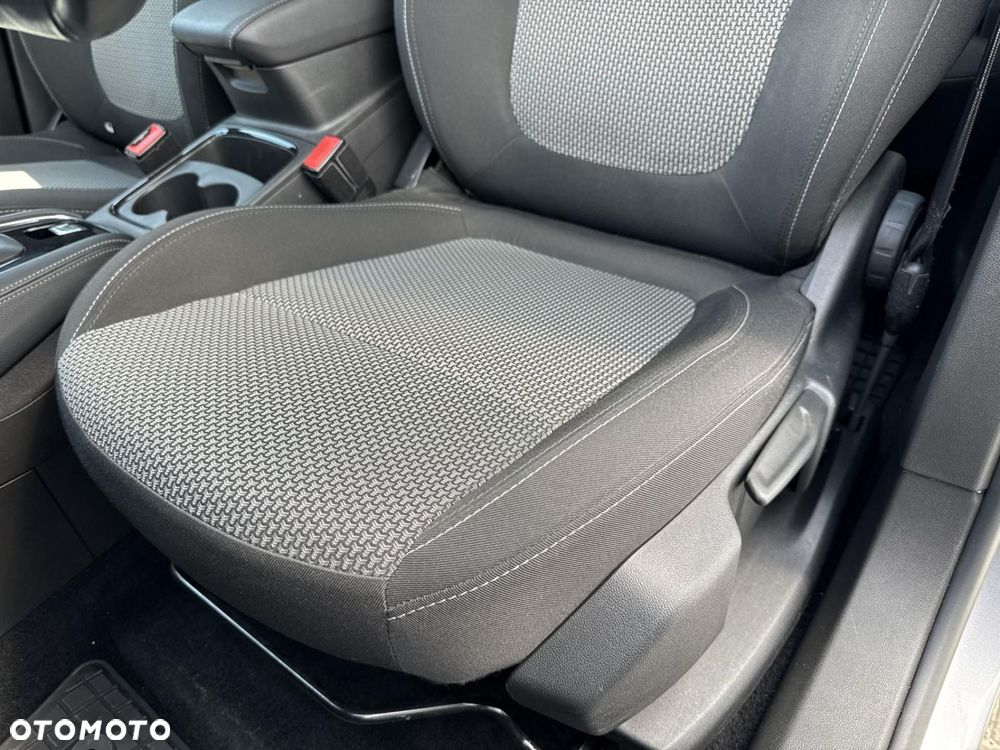 Opel Grandland X - 13