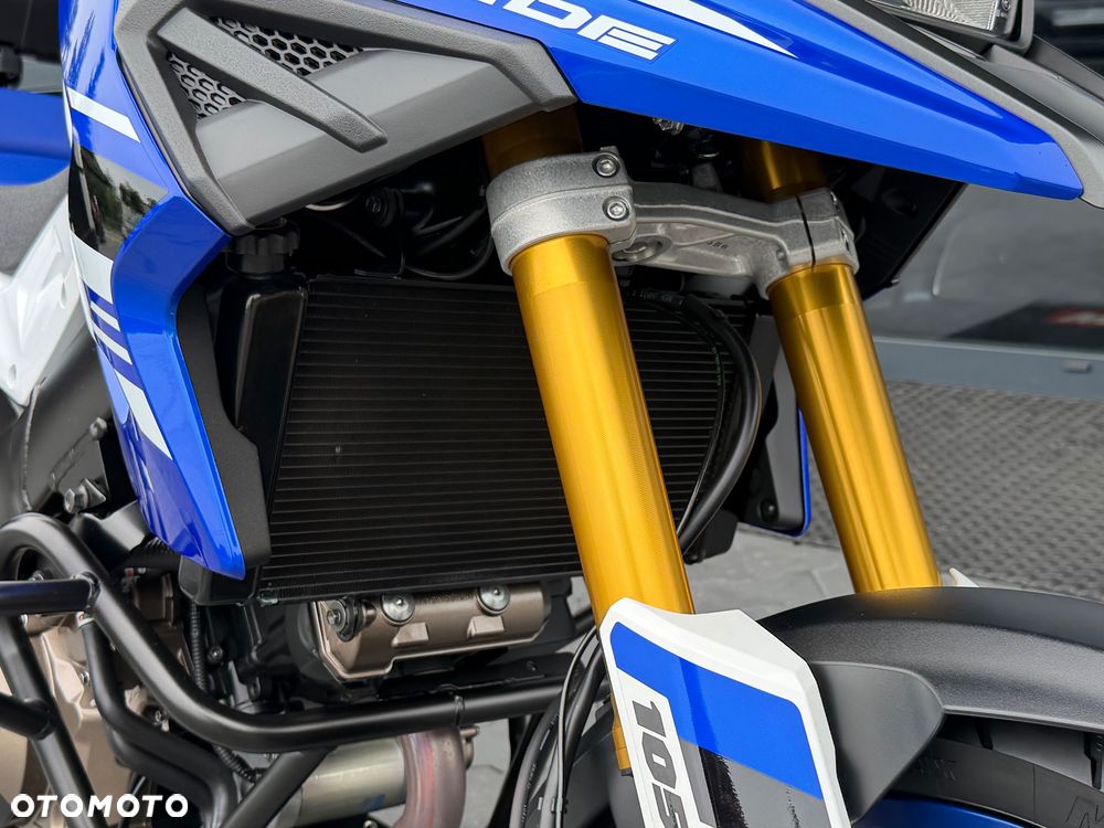 Suzuki V-STROM - 19