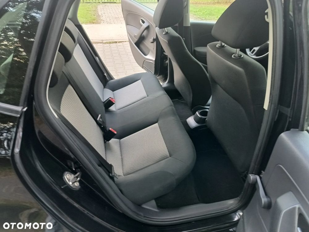 Volkswagen Polo - 19