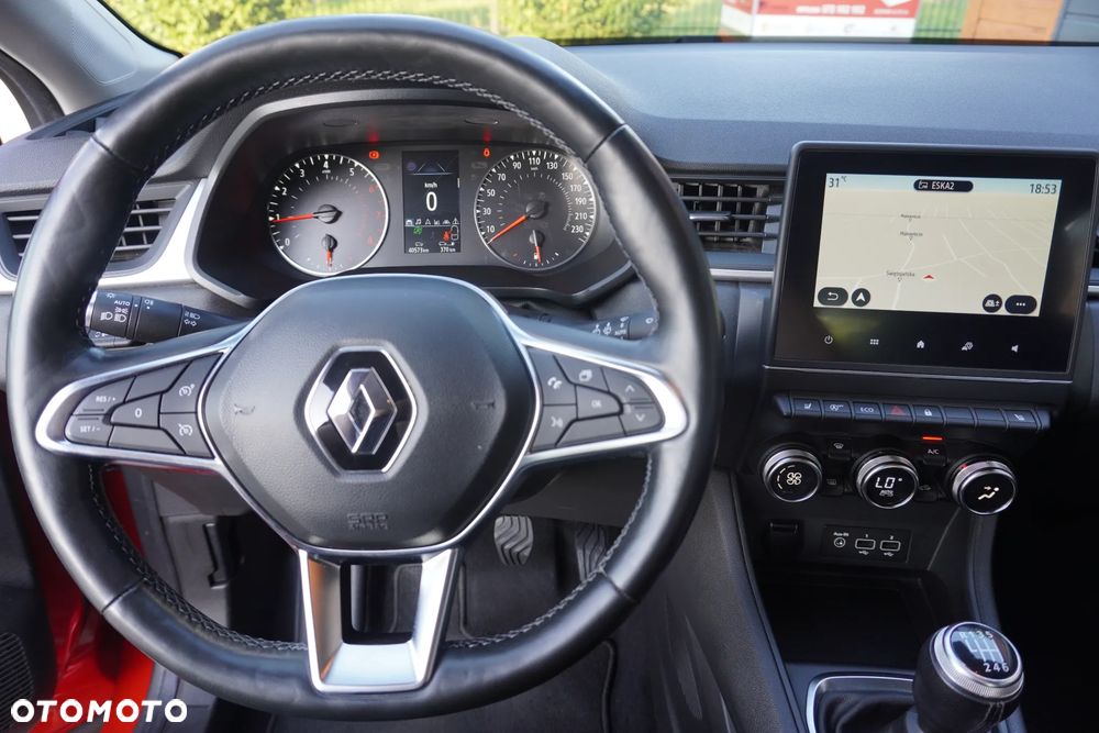Renault Captur TCe Mild Hybrid 140 GPF TECHNO - 18