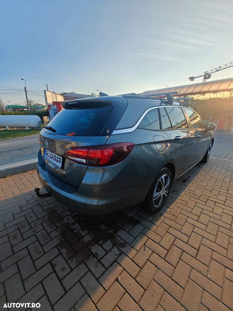 Opel Astra 1.6 D (CDTI) Start/Stop Innovation - 2