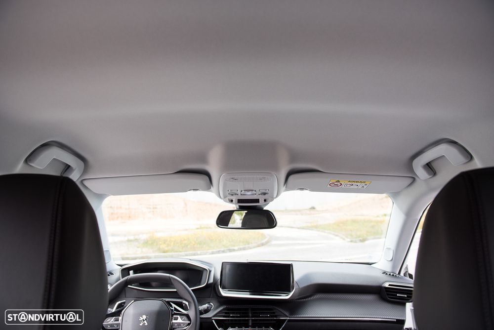 Peugeot 2008 1.2 PureTech Allure Pack EAT8 - 27