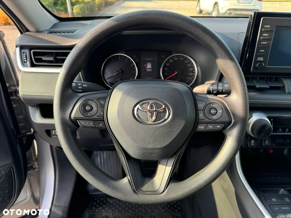 Toyota RAV4 - 21