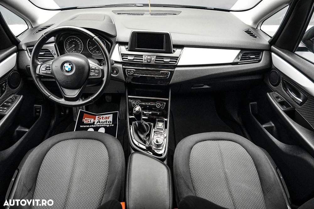 BMW Seria 2 216d Luxury Line - 8