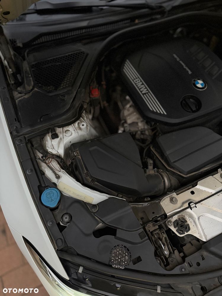 BMW Seria 3 320d xDrive M Sport - 28