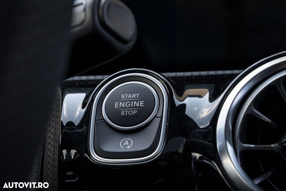 Mercedes-Benz A 220 - 19