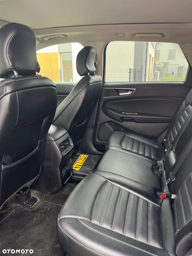 Ford Edge - 10