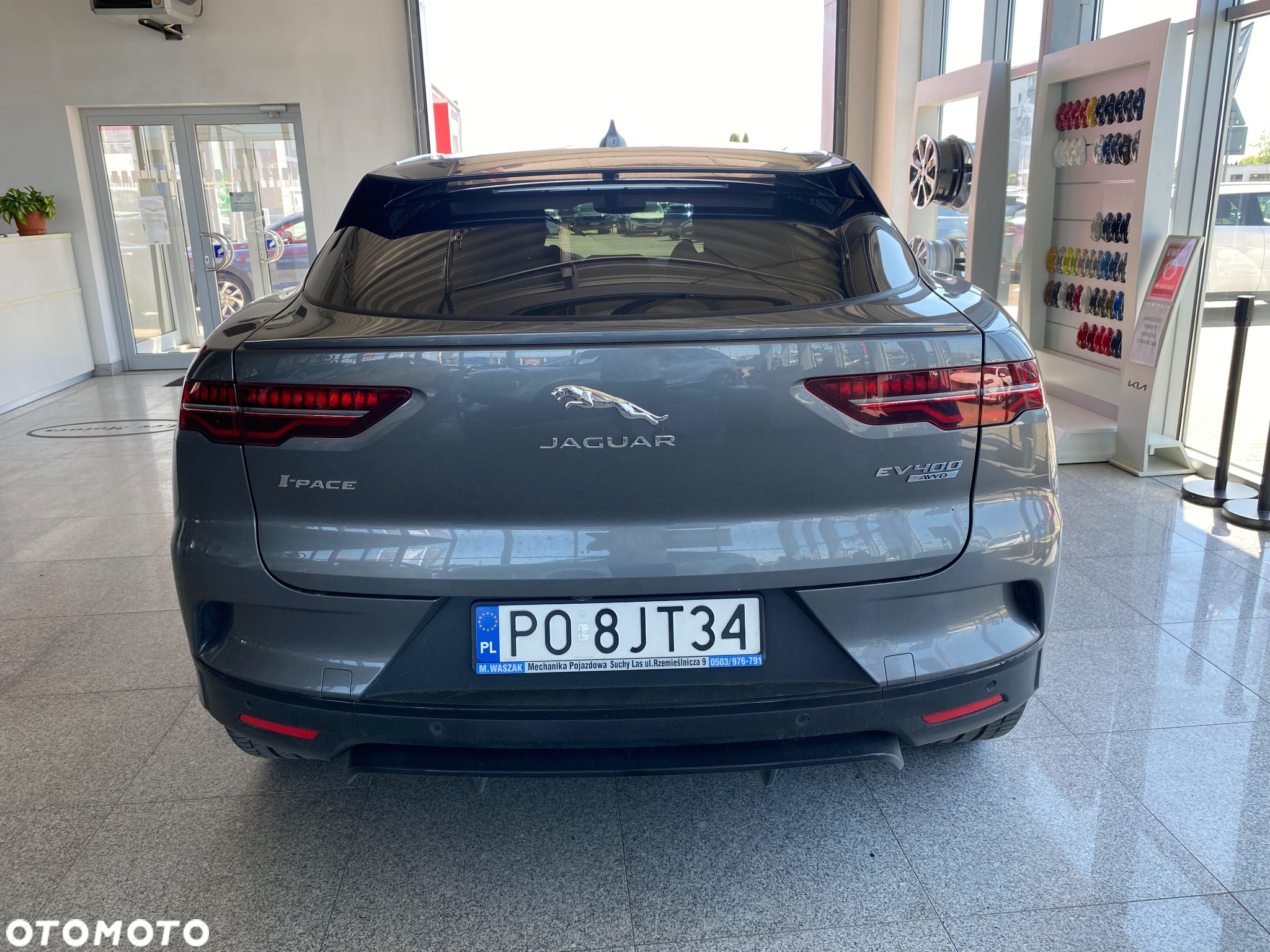 Jaguar I-Pace EV400 AWD HSE - 4