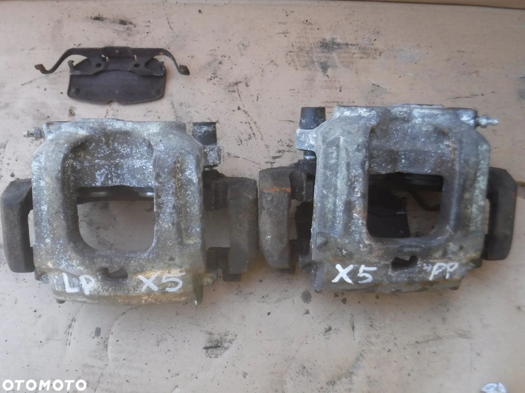 Bmw X5 E70 X6 E71 3.0 sd 286ps  zacisk jarzmo przod dwu tloczkowy tarcza 365mm - 1
