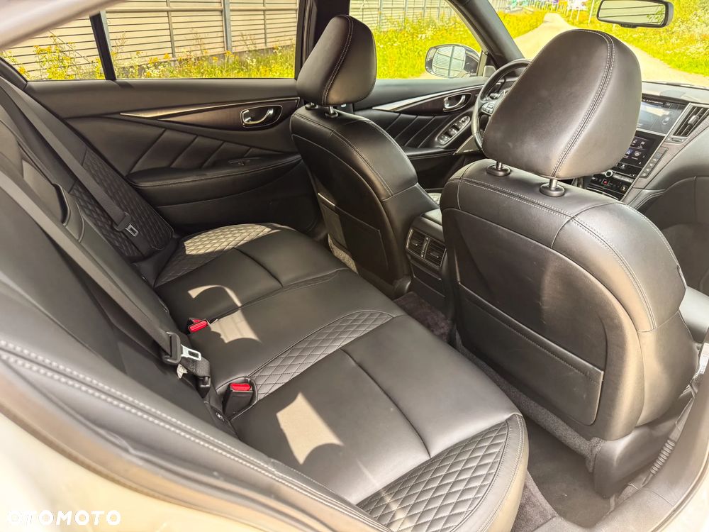 Infiniti Q50 2.0t Sport - 15
