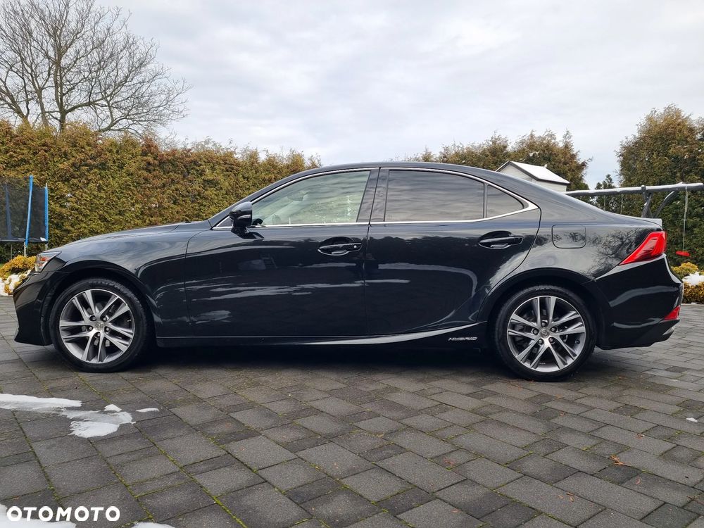 Lexus IS Business Edition - 5