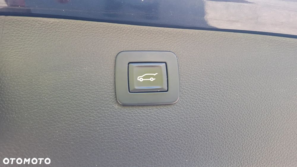 Opel Astra 1.6 CDTI Elite S&S - 24