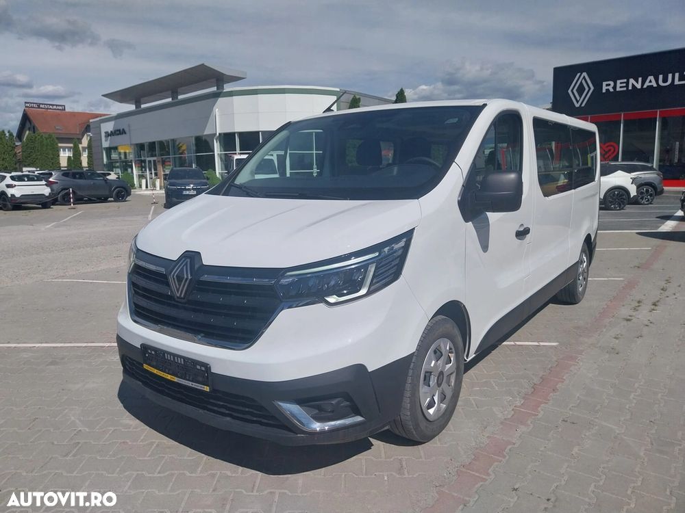 Renault Trafic 2.0 Blue dCi 110 S&S L2 8+1 Life - 2