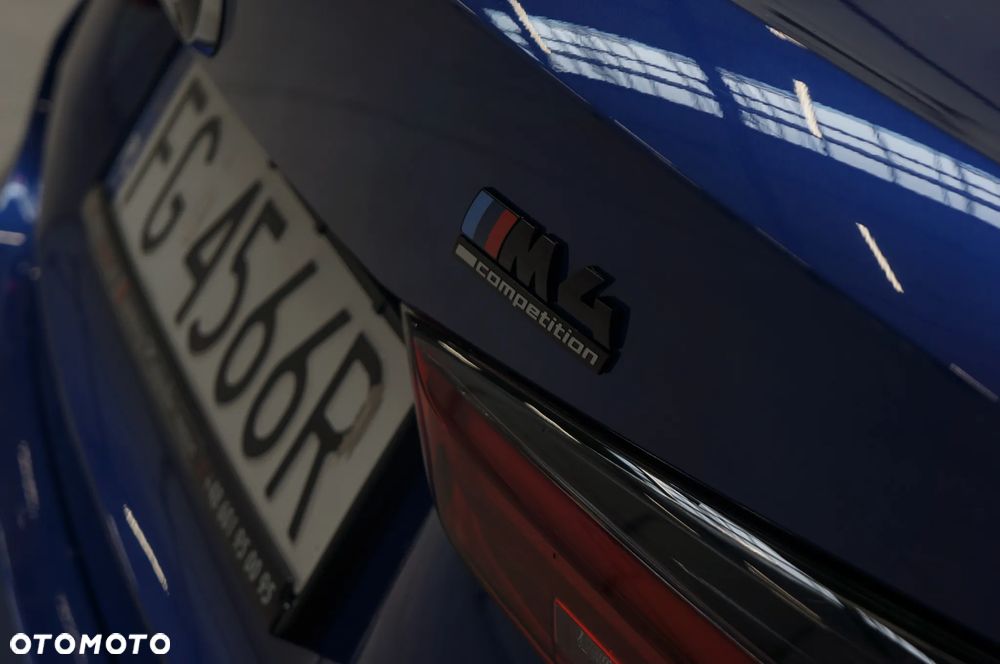BMW M4 Competition M xDrive sport - 21