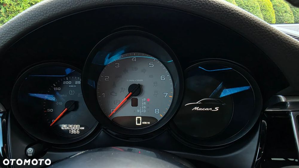 Porsche Macan - 26