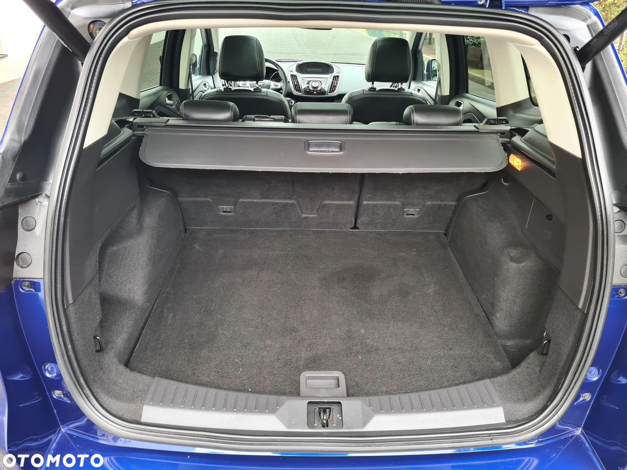 Ford Kuga 2.0 TDCi AWD ST-Line - 25
