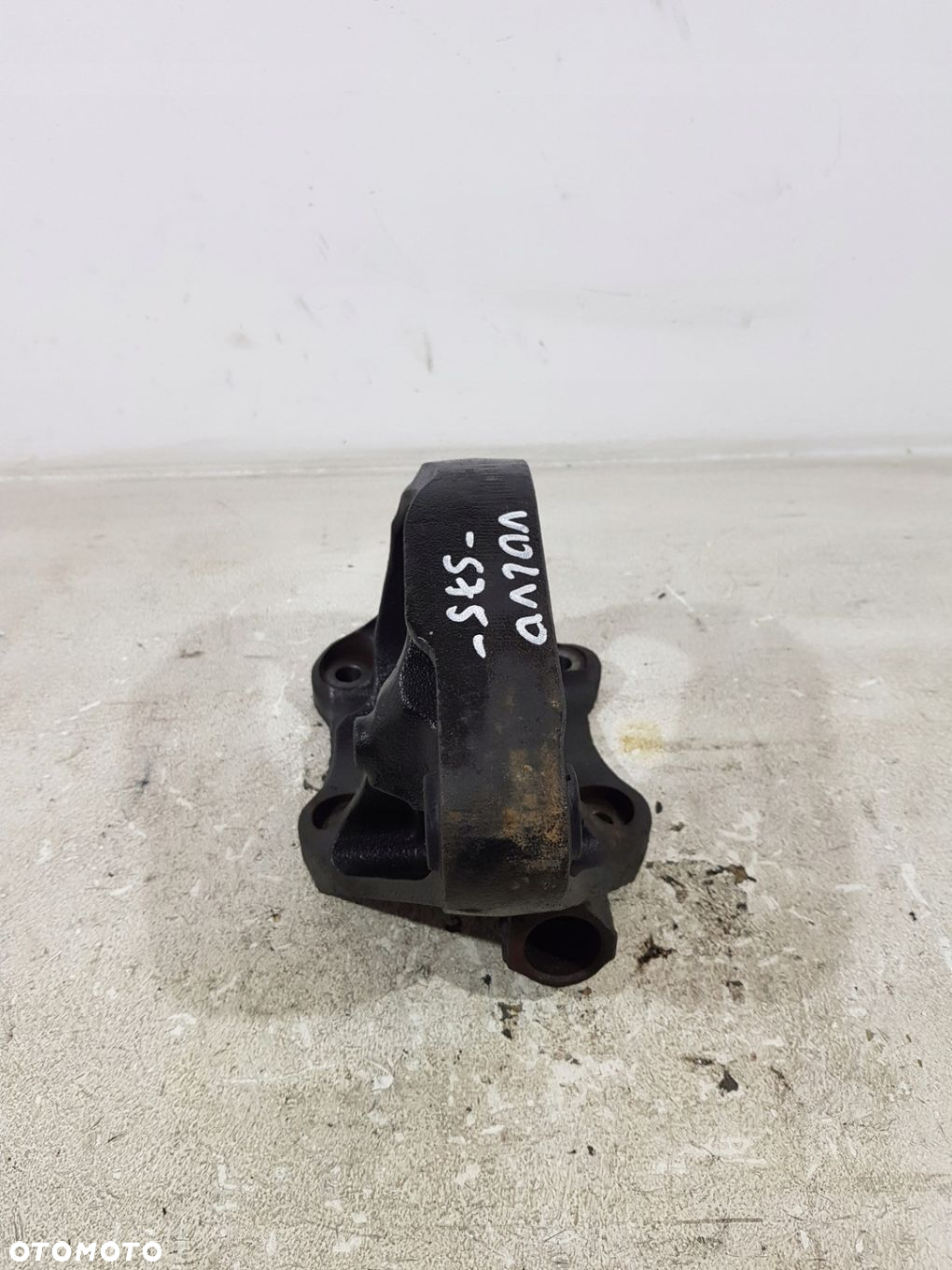 PODPORA PÓŁOSI 31401326 VOLVO S60 V60 S80 2.0D D4204T5 - 4