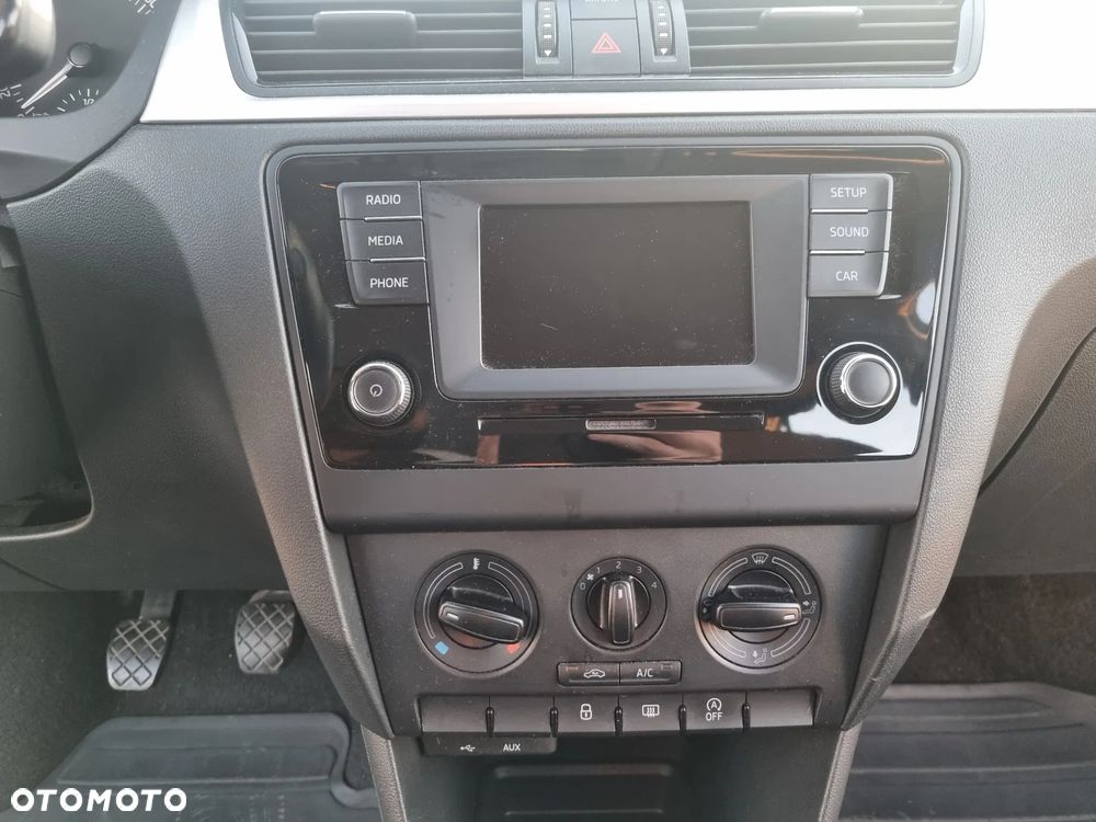 Skoda RAPID - 18