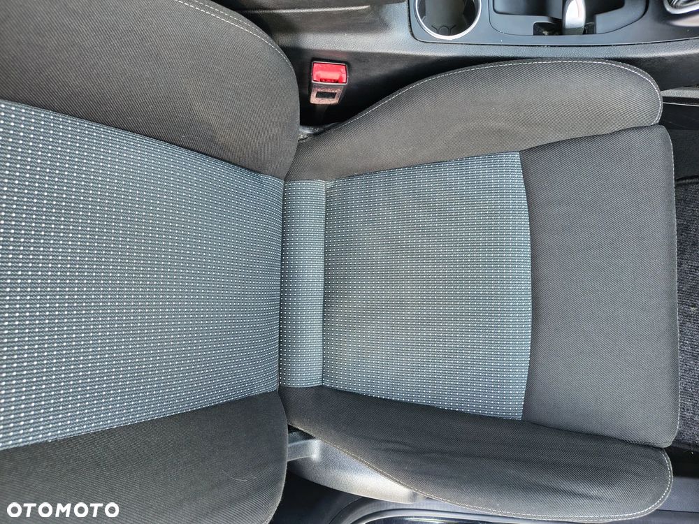 Ford S-Max 2.0 TDCi DPF Business Edition - 30