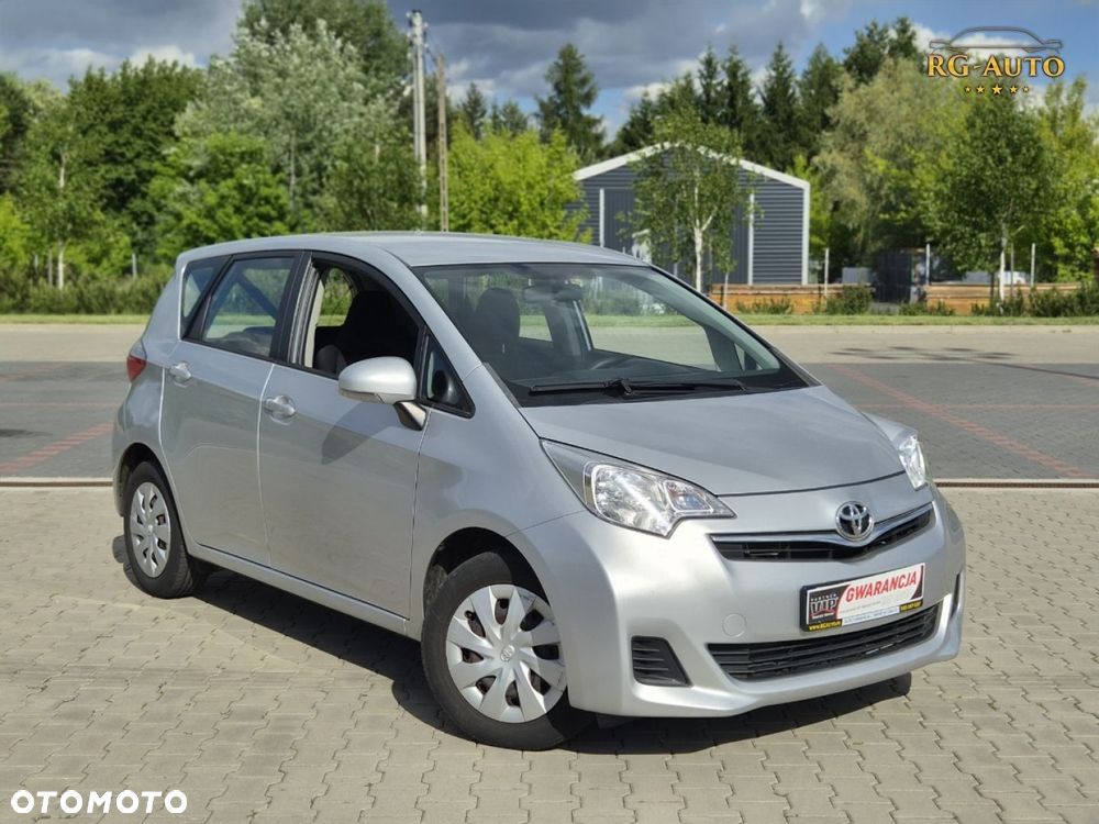Toyota Verso S - 2