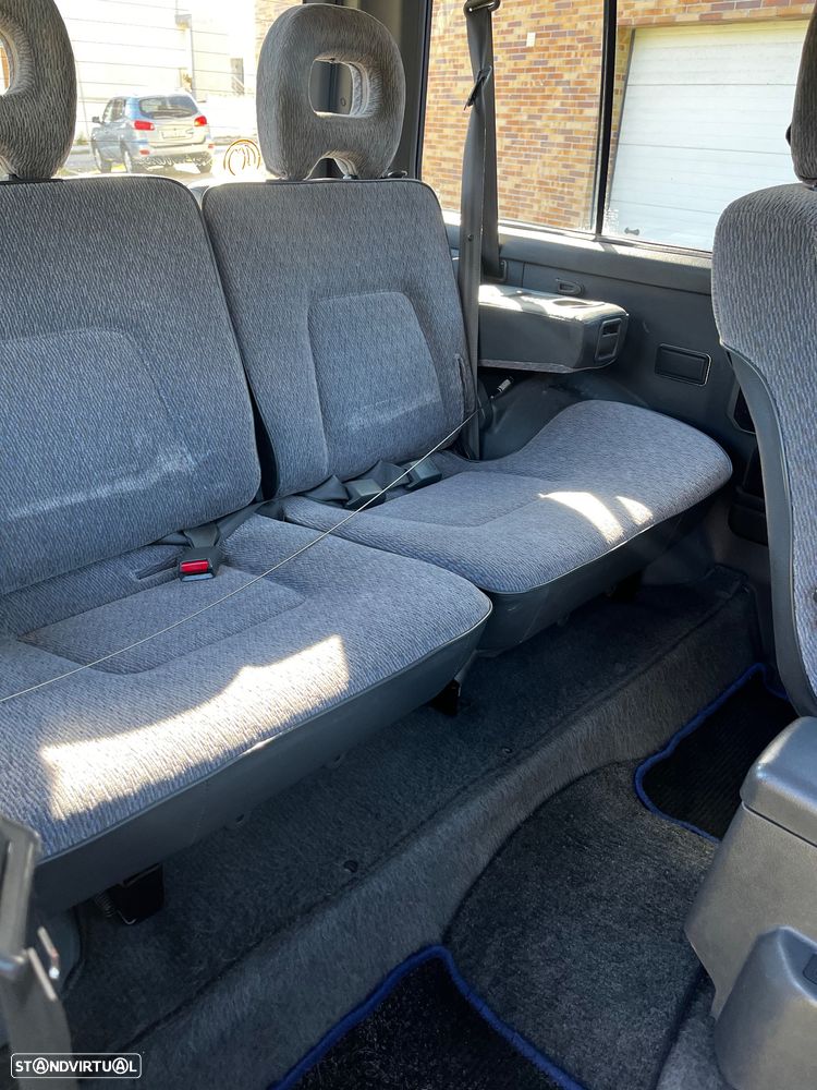 Mitsubishi Pajero 2.5 TDi GLX - 29