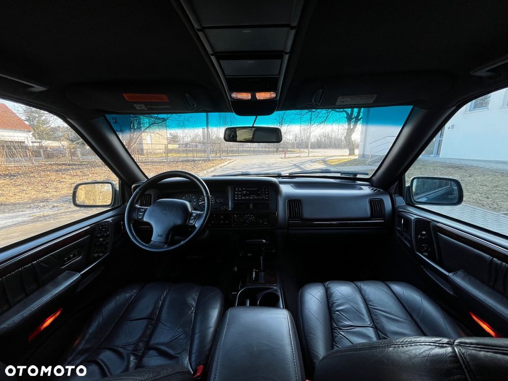 Jeep Grand Cherokee 5.9 Limited - 11