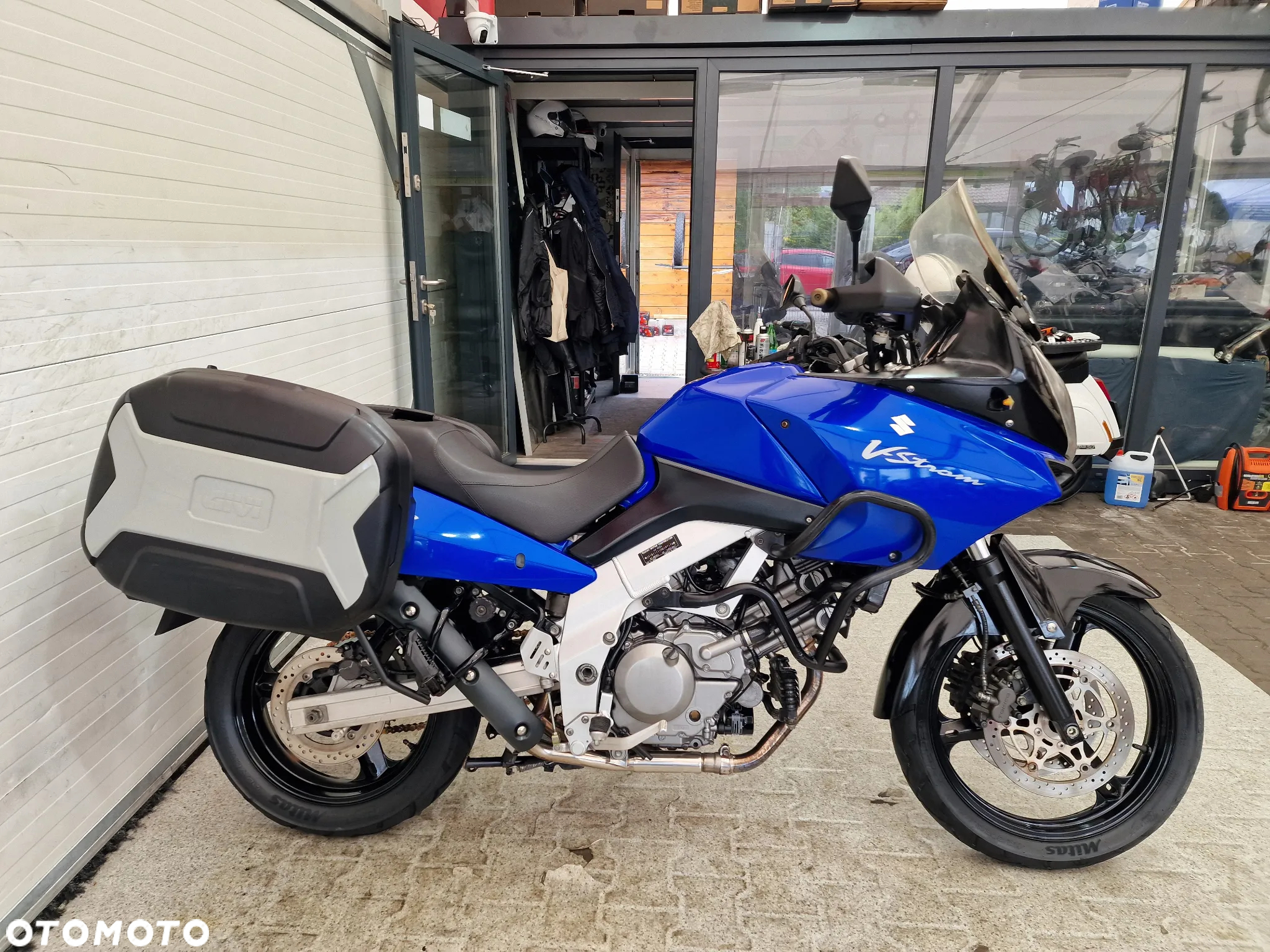 Suzuki DL - 20