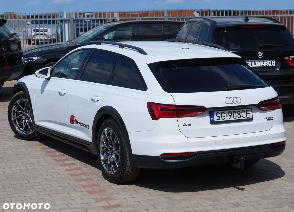 Audi A6 Allroad - 10