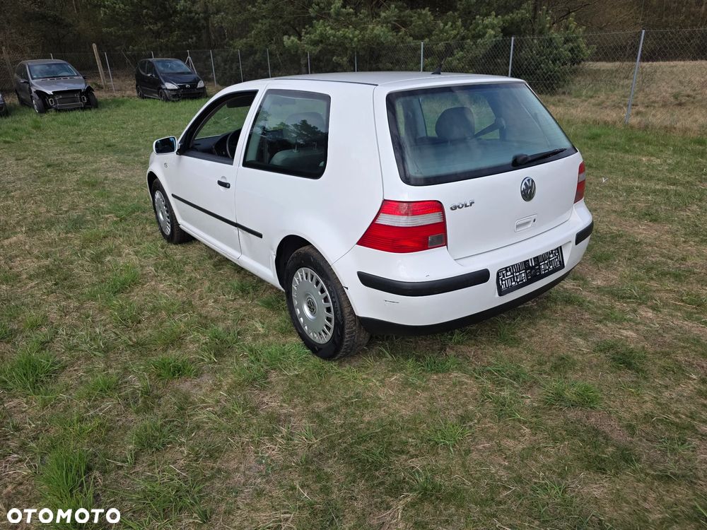 Volkswagen Golf 1.4 Sportline - 3