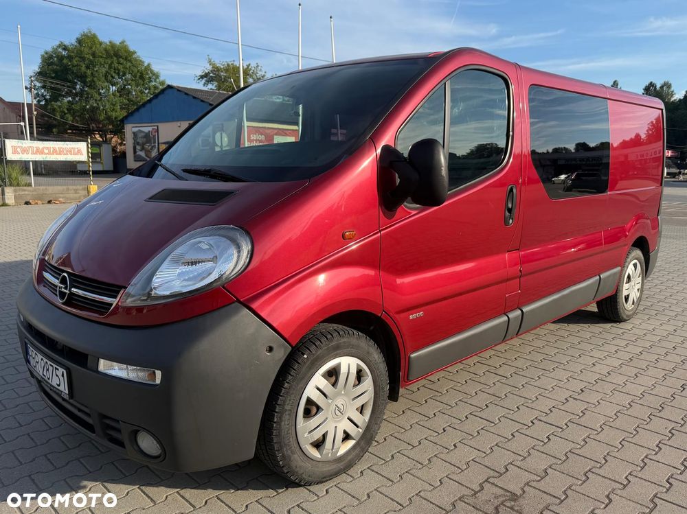 Opel Vivaro L2H1 2.9t - 4