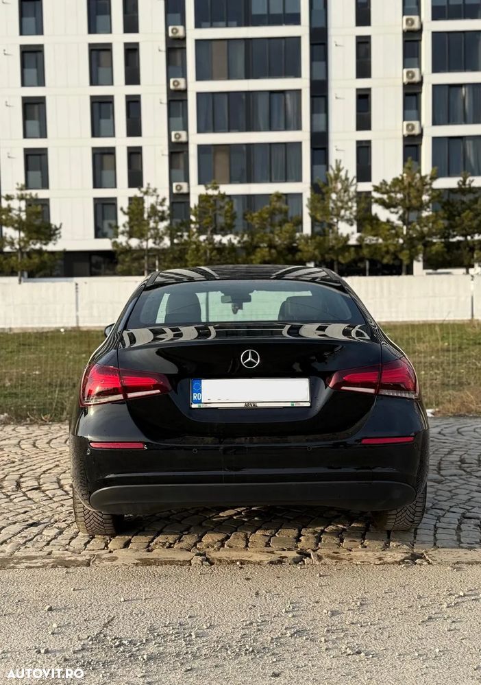 Mercedes-Benz A 180 d Sedan 7G-DCT Progressive - 6