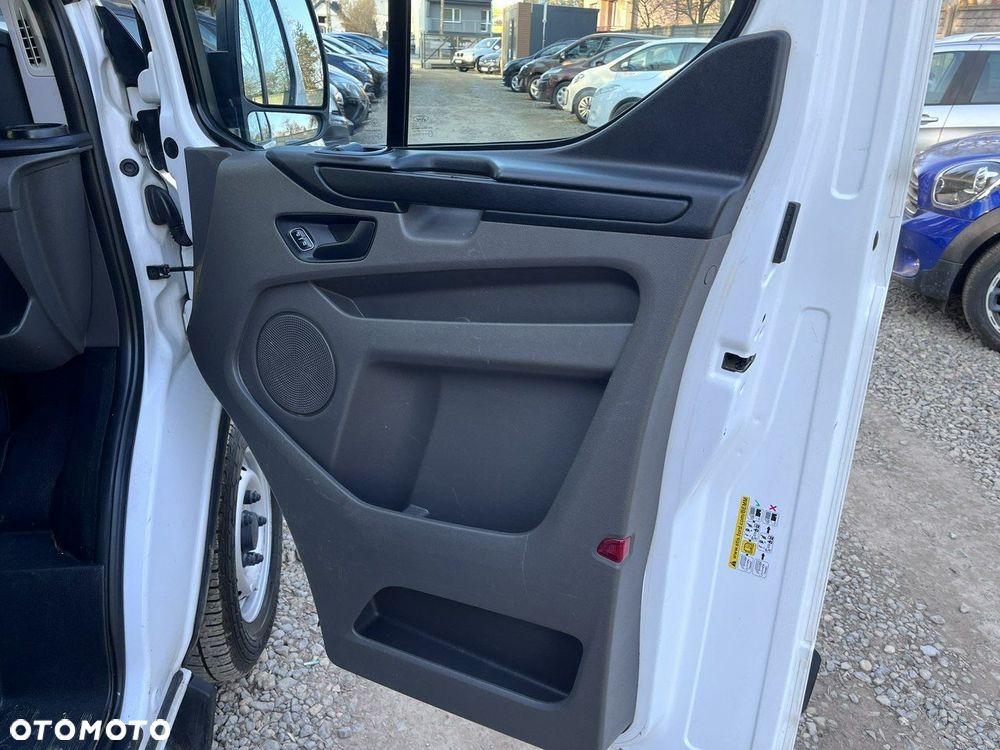 Ford Transit Custom - 15