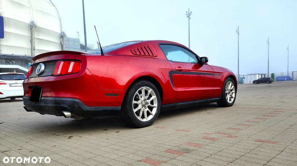 Ford Mustang 3.7 V6 Premium - 10
