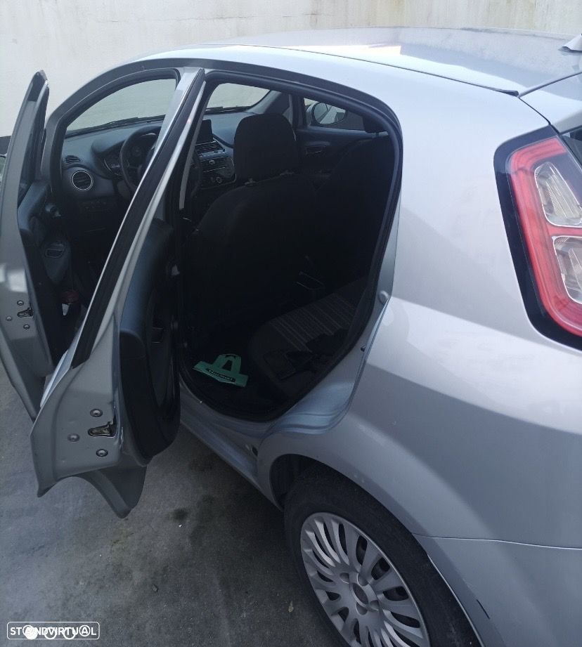 Fiat Grande Punto - 5