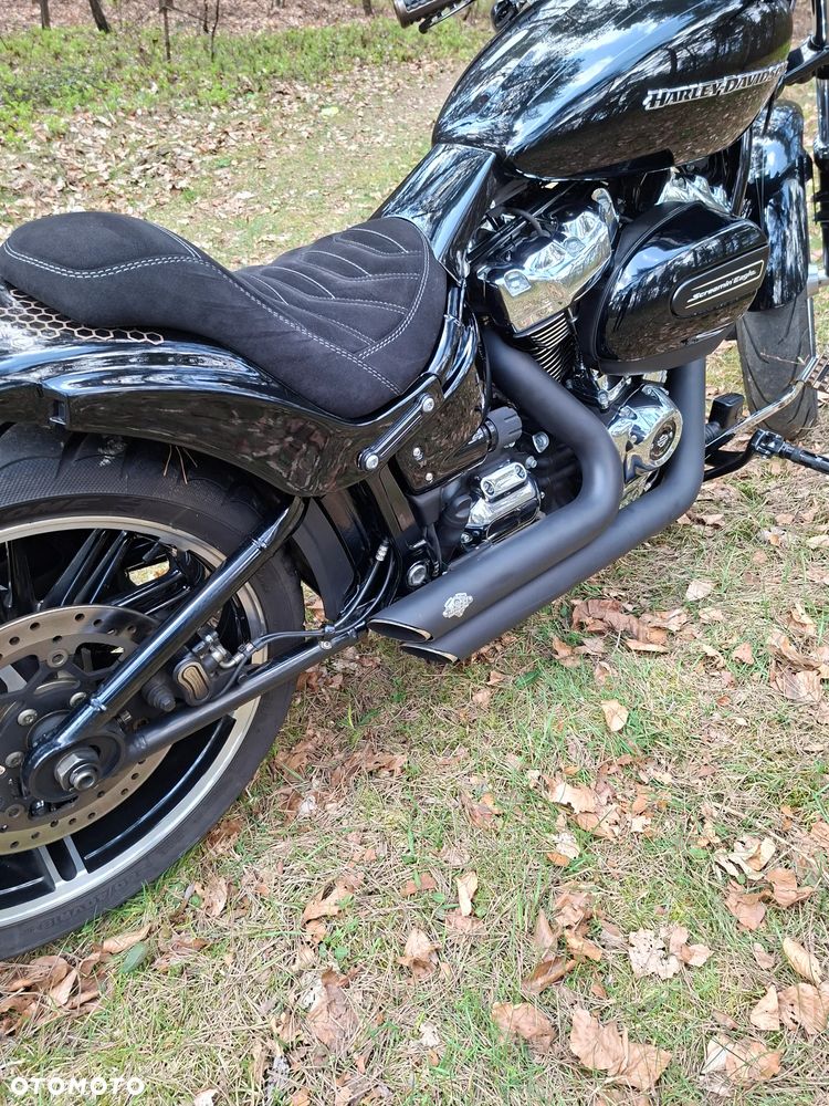 Harley-Davidson Softail Breakout - 3