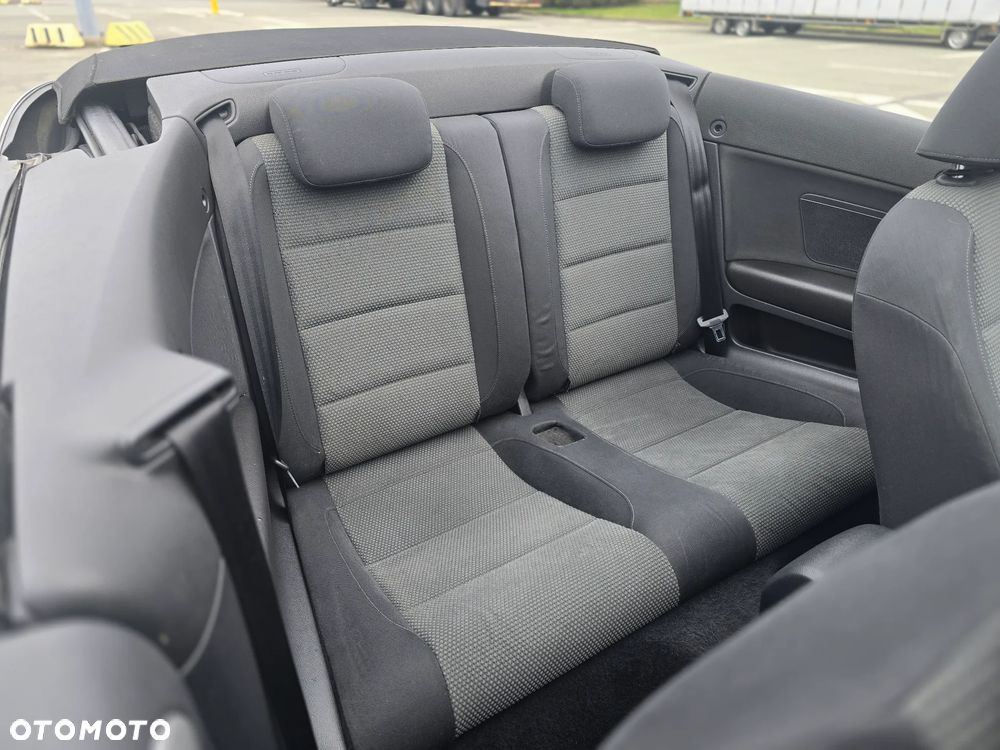 Volkswagen Golf Cabrio - 18