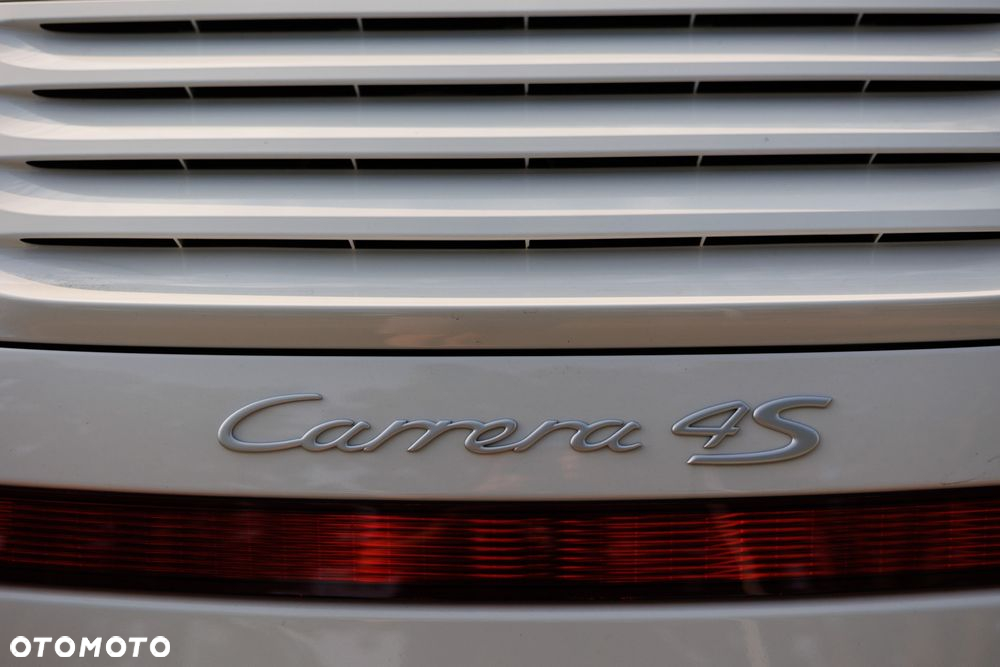 Porsche 911 - 12