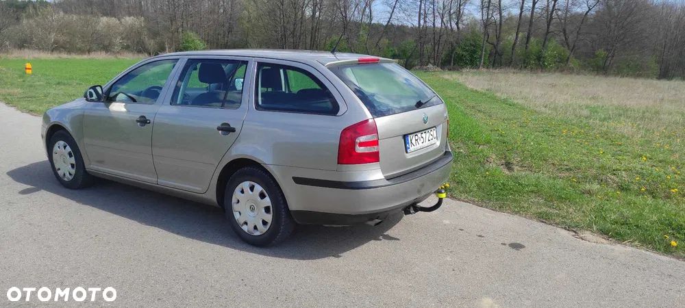 Skoda Octavia - 2