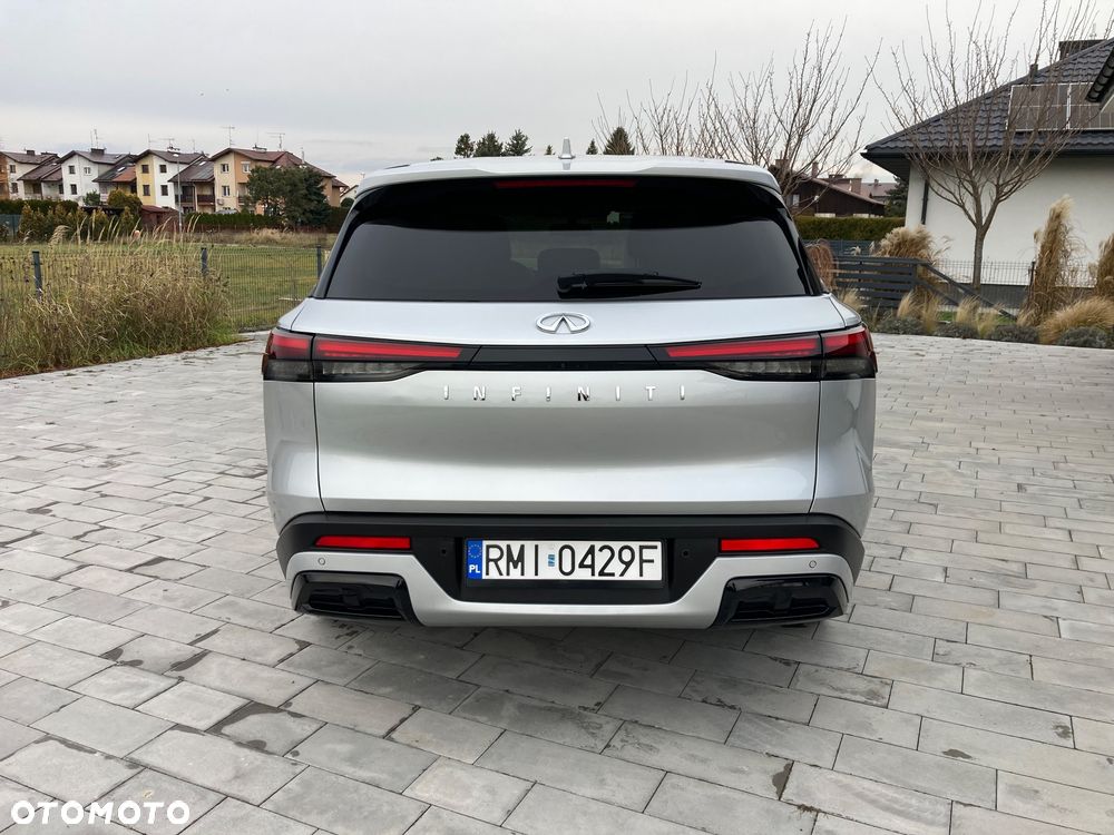 Infiniti QX60 - 11