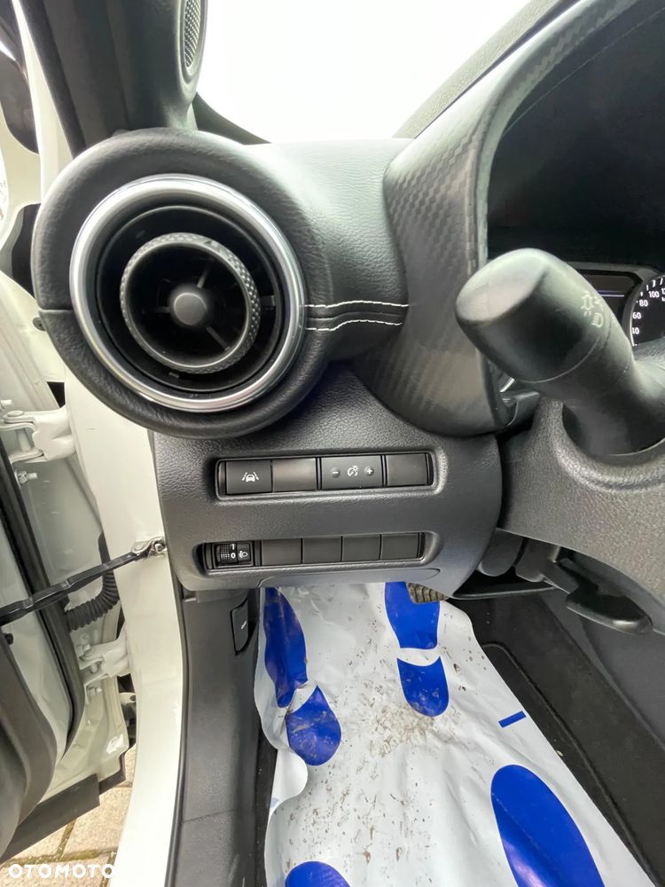 Nissan Juke 1.6 4AMT N-Design - 22