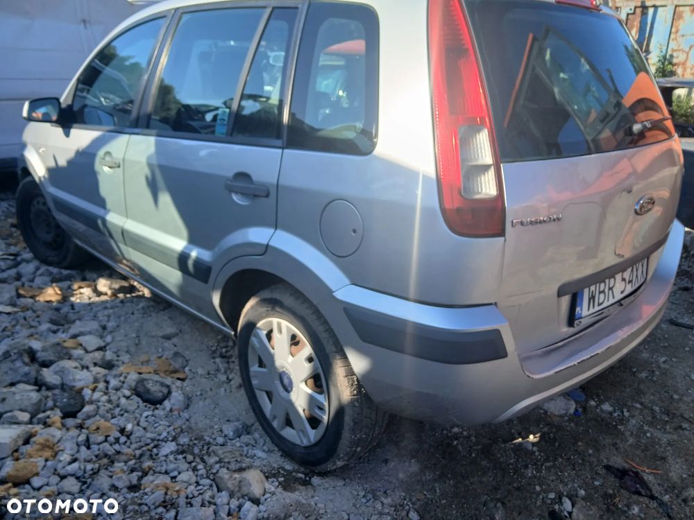Ford Fusion Lift 68km 1.4 tdci silnik F6JB F6JA skrzynia B5 IB5  napęd sanki belka wahacz wahacze zacisk zaciski zwrotnica piasta kopyto mc person amortyzator sprężyna maglownica - 2